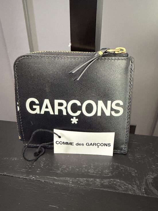 COMME DES GARÇONS | Huge Logo Wallet | sparklemonde.com NWT Comme des Garçons Huge Logo Zip Wallet (model SA3100HL), Black, $225 MSRP